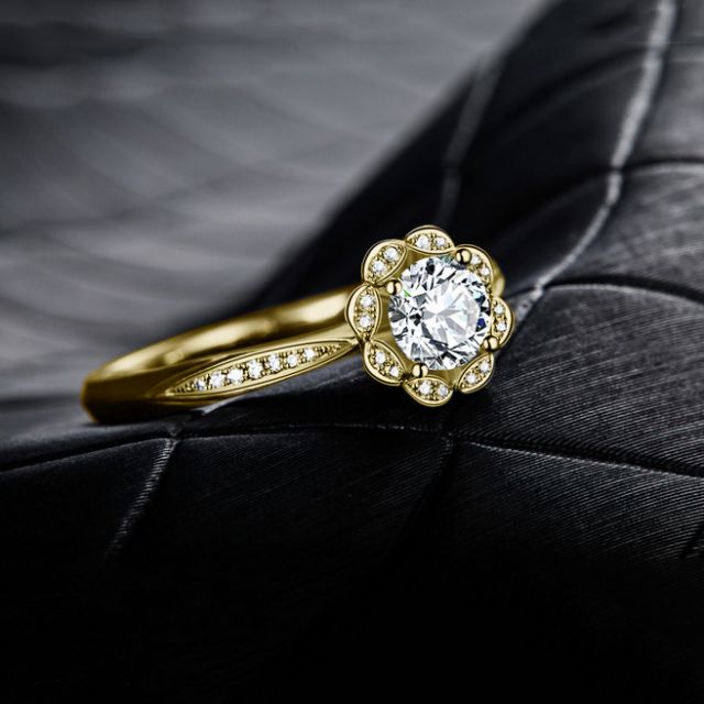 Bague solitaire diamants or jaune - Jasmin étoilé