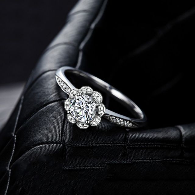 Bague solitaire diamants or blanc - Jasmin étoilé