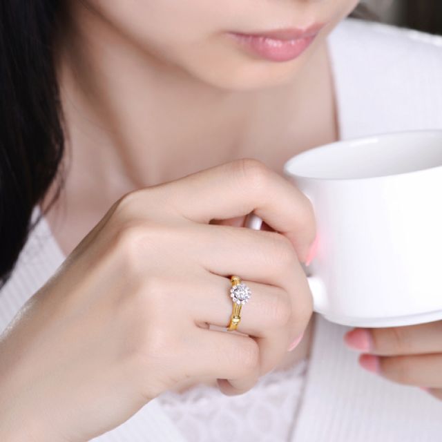 Bague de fiancailles Hortensia - Solitaire accompagné, or jaune, diamants