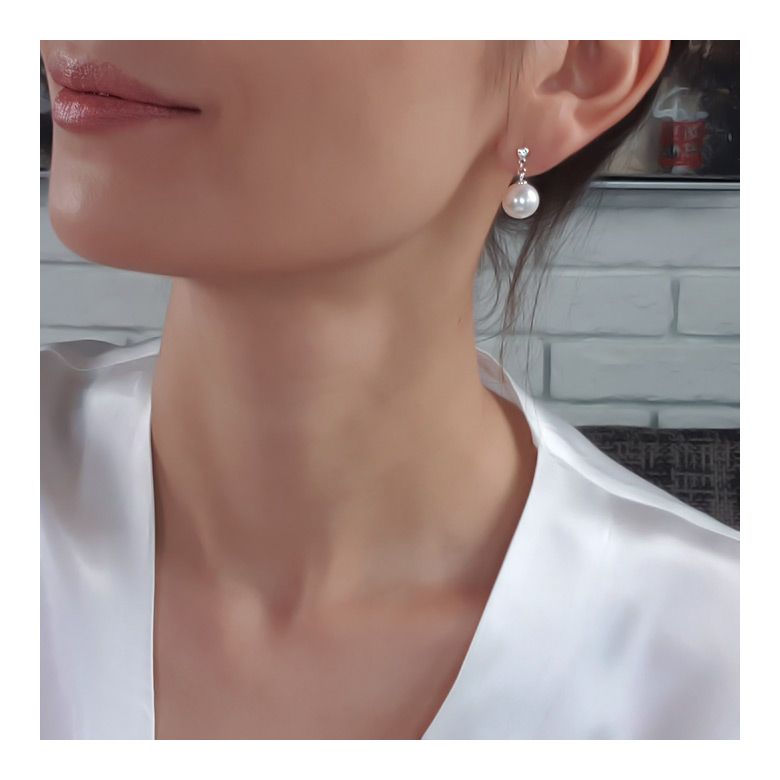 Boucles d'oreilles perles de Chine. Disque d'or blanc, chaînette - 2