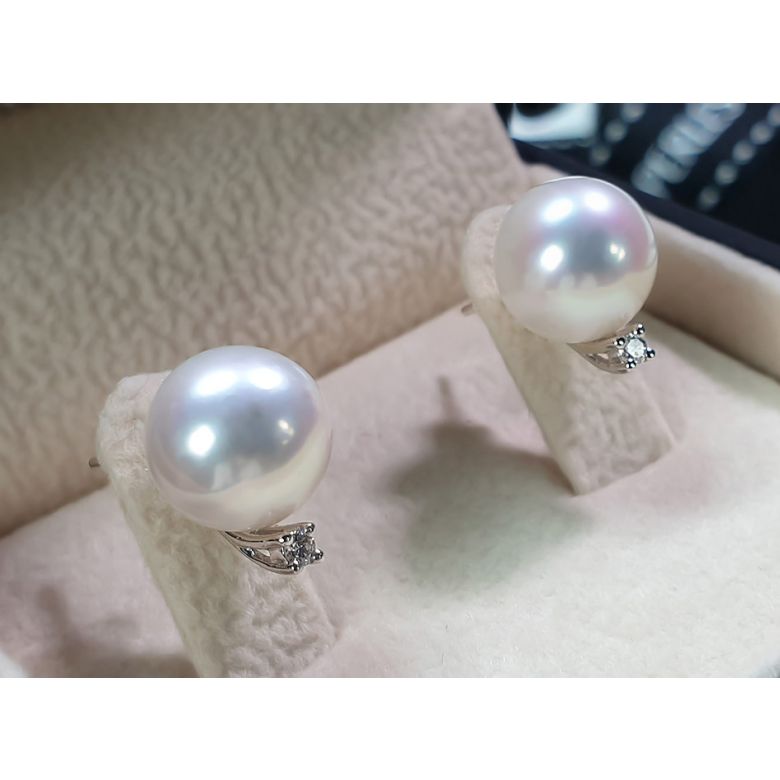 Boucles oreilles perles et puces diamants. Or blanc - 14