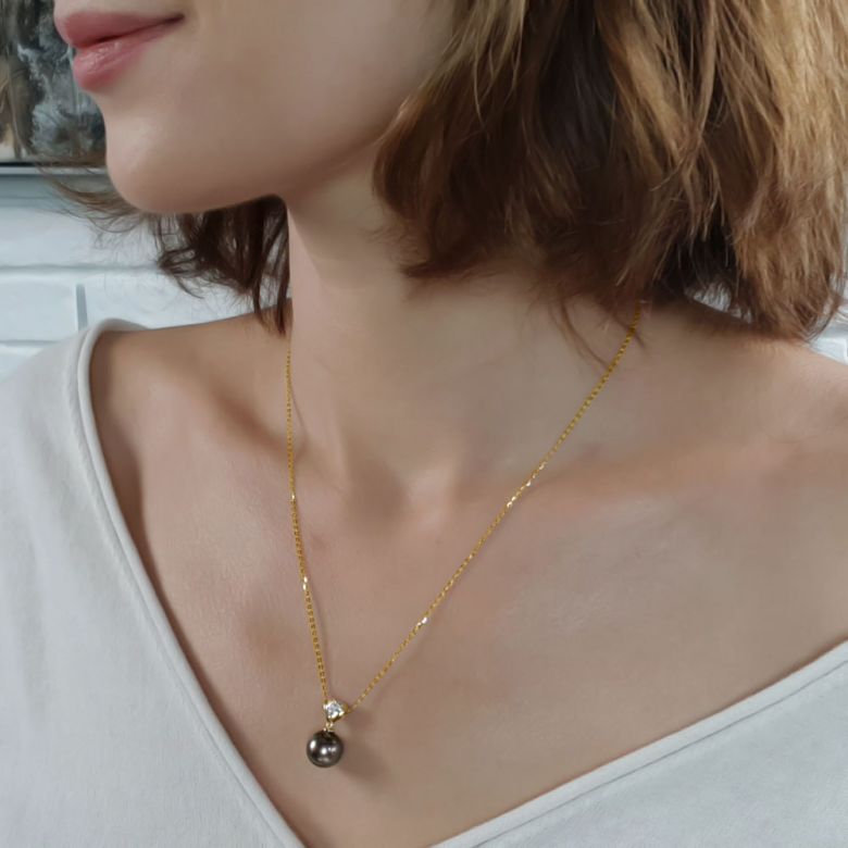 Pendentif classique - Perle de Tahiti grise foncée - Or jaune, diamant - 2